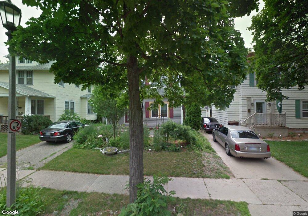 220 N Jenison Ave, Lansing, MI 48915 - photo 1