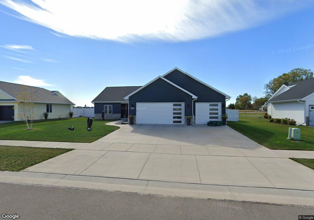 W5665 Jones Way, Appleton, WI 54915 - photo 1