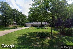 1004 N Navajo St, Chouteau, OK 74337