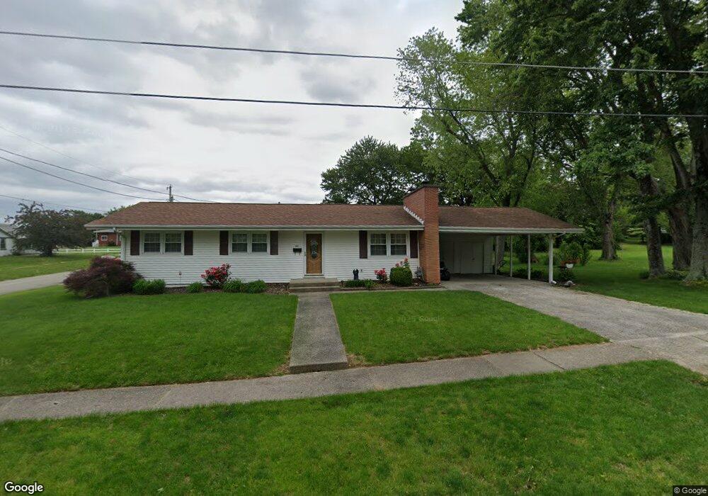 401 SE 3rd St, Loogootee, IN 47553 - photo 1