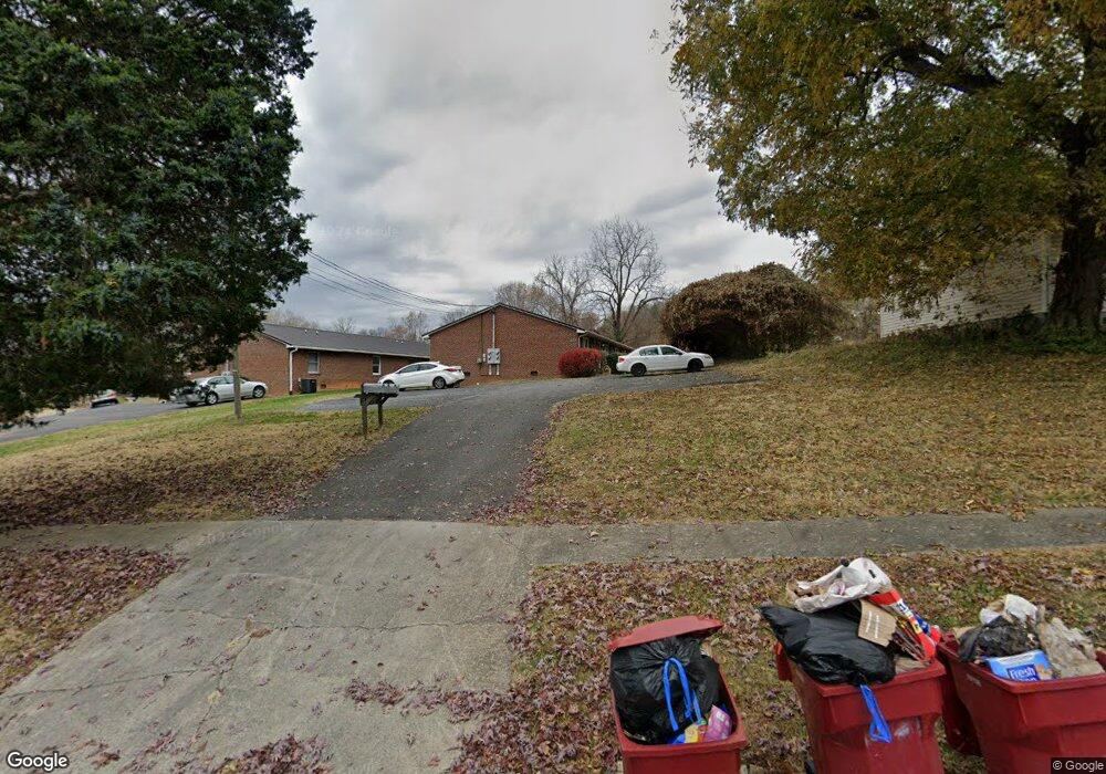 812 E Maple St unit 4, Johnson City, TN 37601 - photo 1