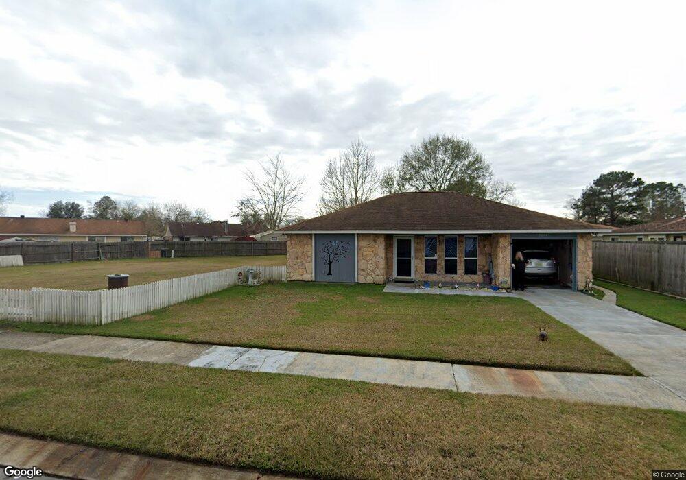 2016 Wellington Ln, Slidell, LA 70461 - photo 1