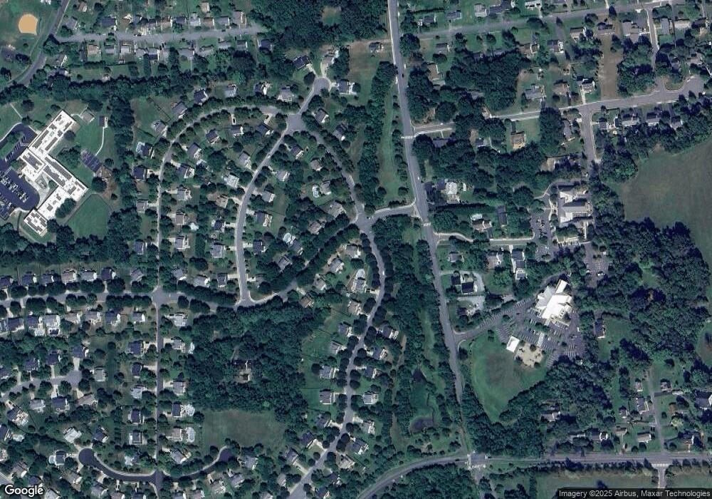 100 Locust Grove Dr, Purcellville, VA 20132 - photo 1