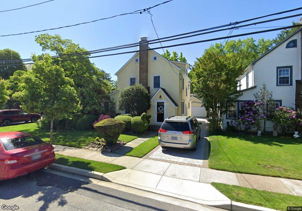 157 Trinity Place, West Hempstead, NY 11552 - photo 1