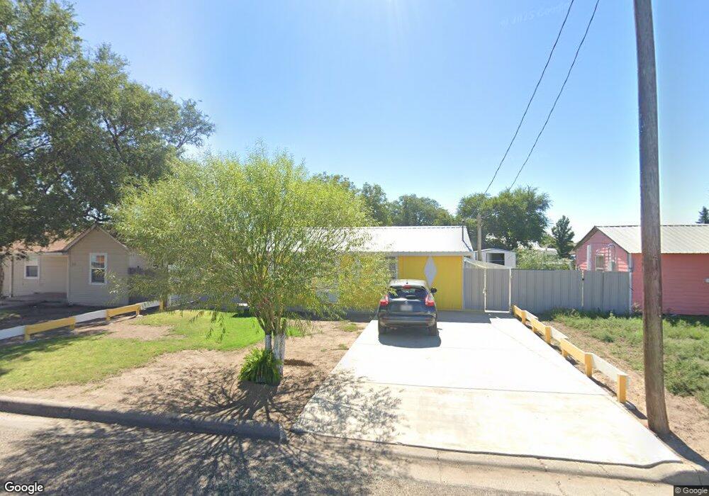 317 W 4th St, Dumas, TX 79029 - photo 1