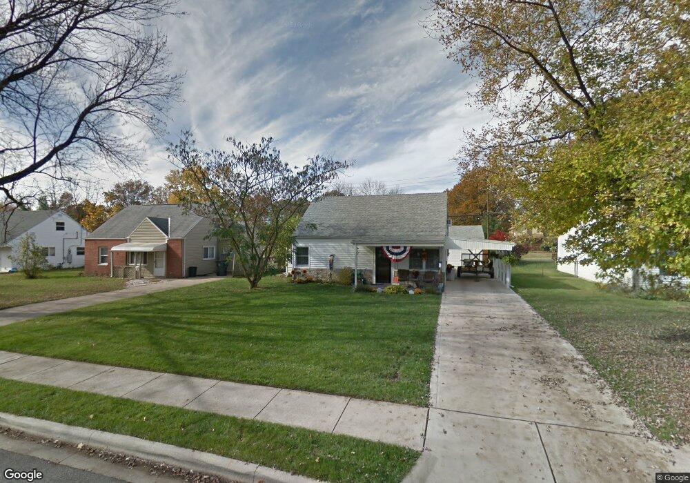 891 Exeter Rd, Columbus, OH 43213 - photo 1