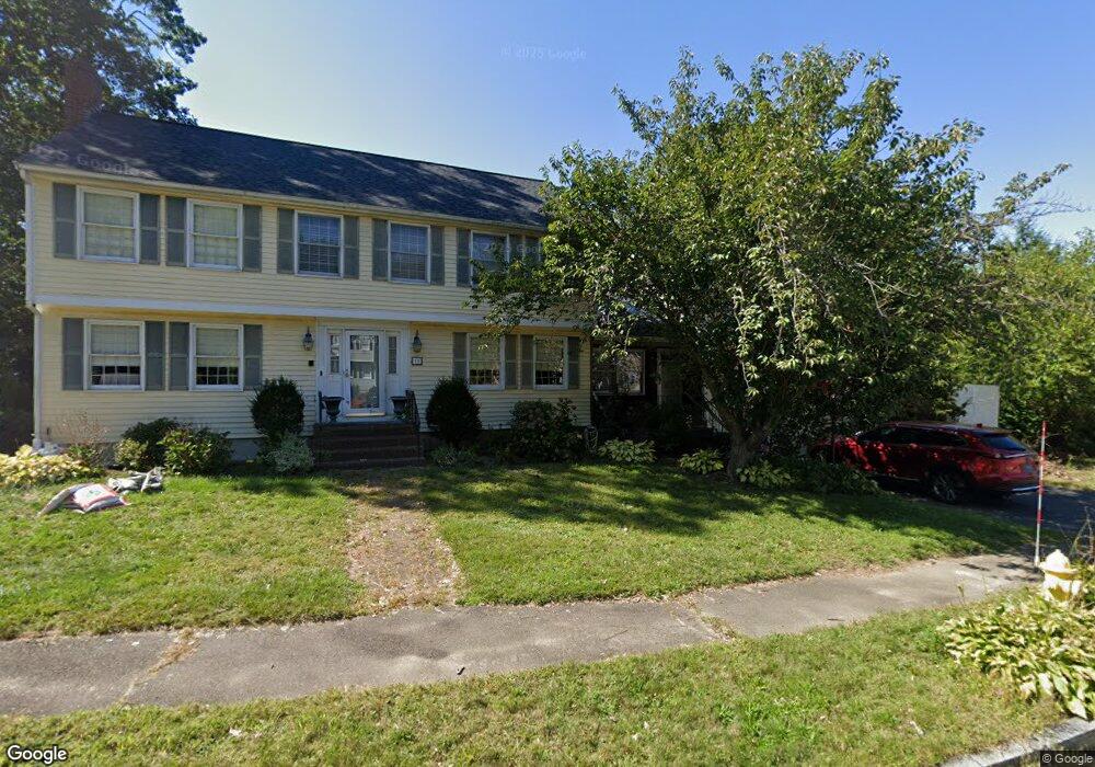 11 Sheffield Dr, Braintree, MA 02184 - photo 1