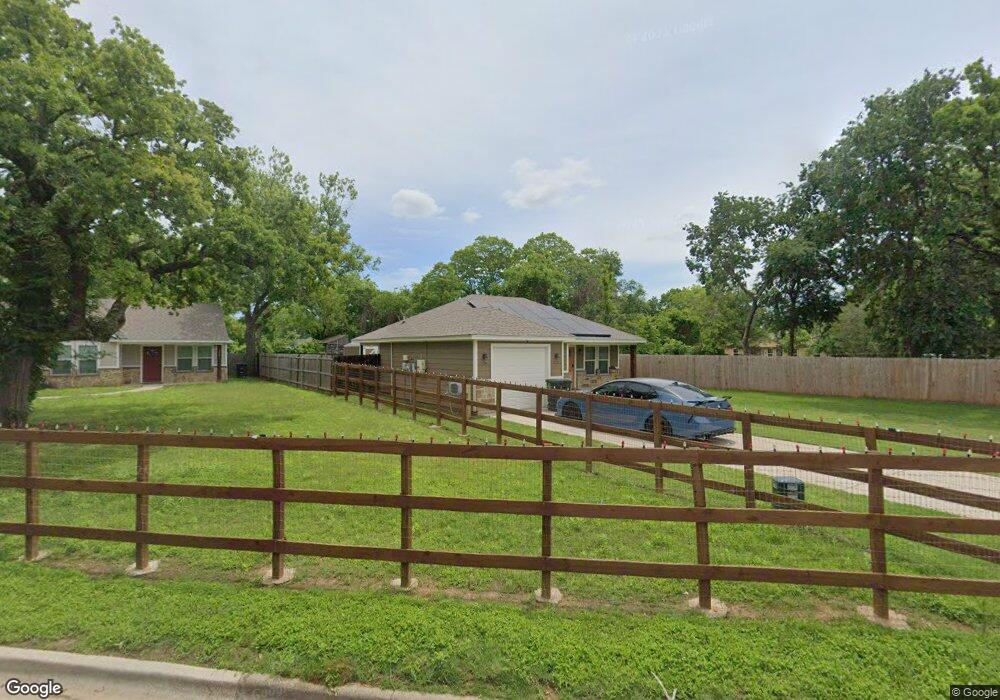 206 Mansfield Rd, Cleburne, TX 76031 - photo 1