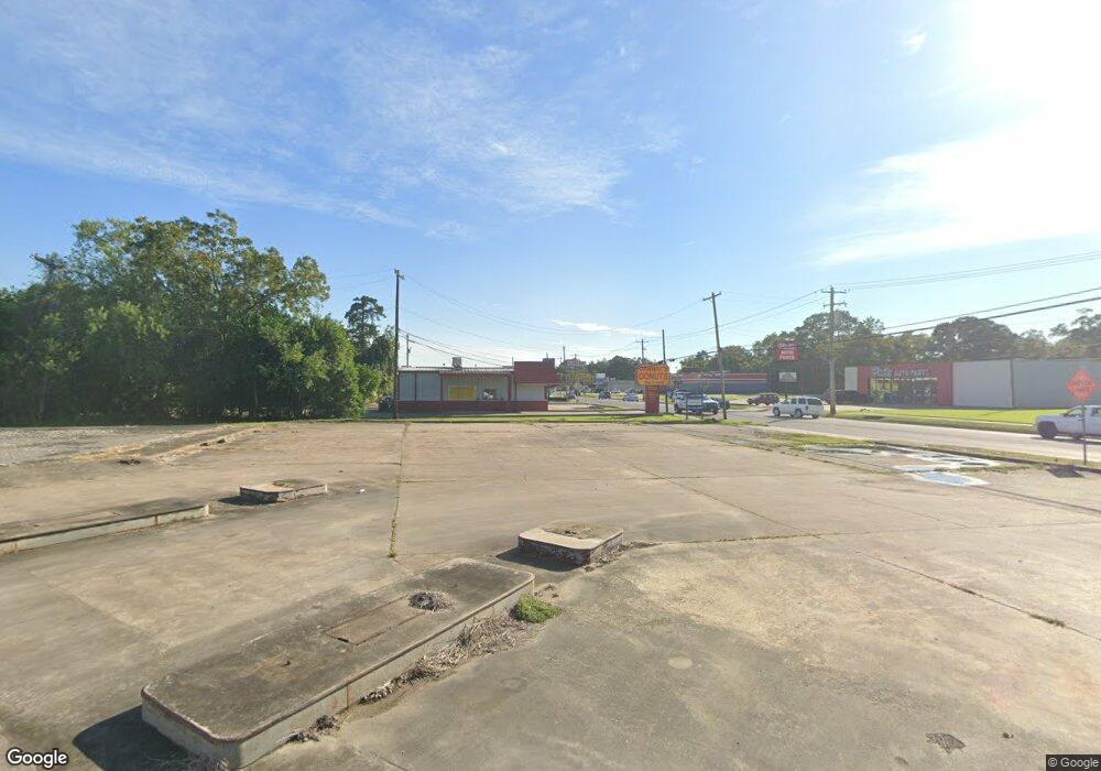 1005 S Gordon St, Alvin, TX 77511 - photo 1