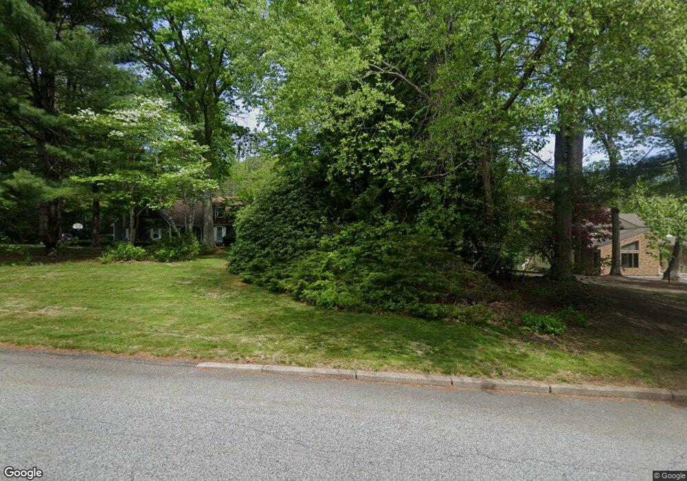 43 Beechwood Dr, Cranston, RI 02921 - photo 1