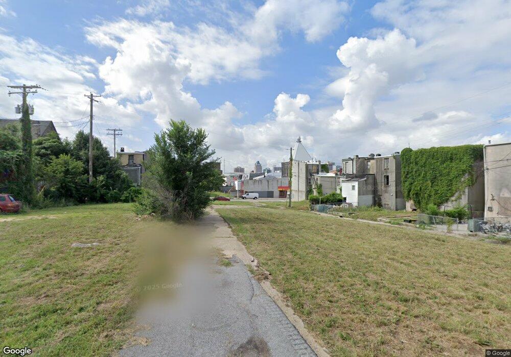 1112 Proctor St, Baltimore, MD 21202 - photo 1