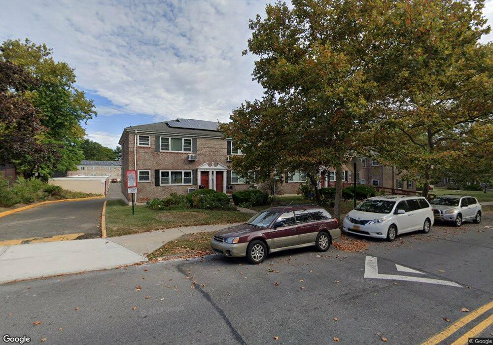 150-27 70th Rd unit 1R, Flushing, NY 11367 - photo 1