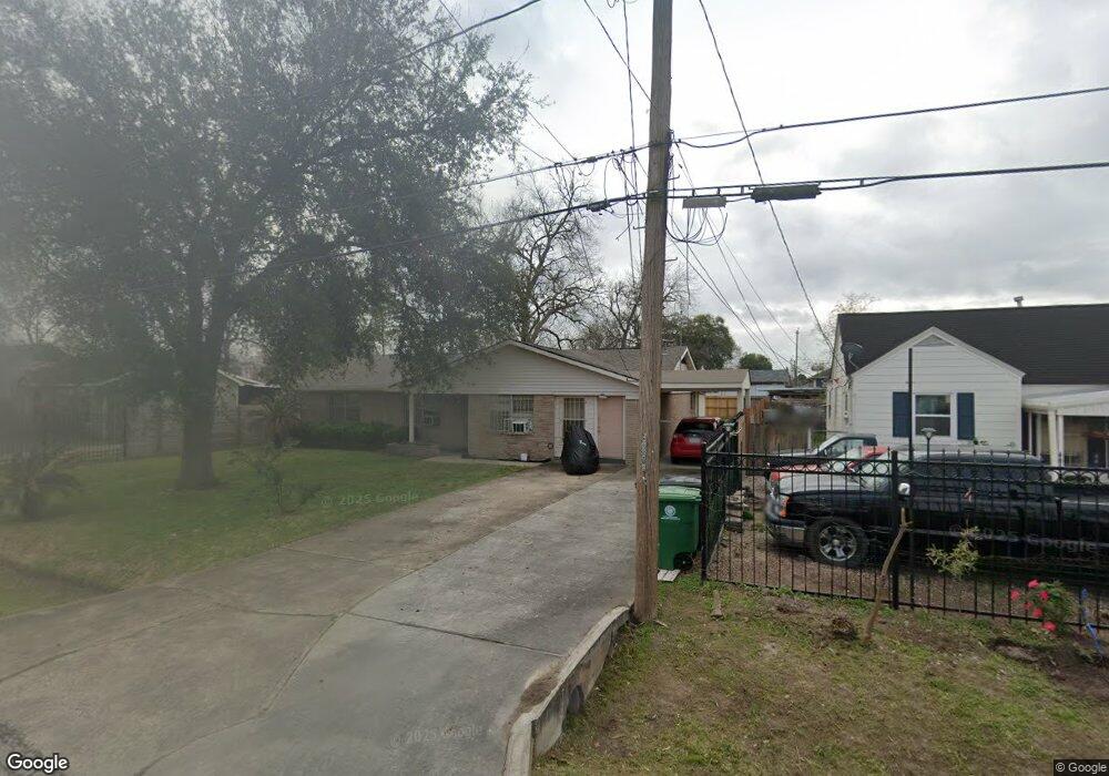 115 Theron St, Houston, TX 77022 - photo 1