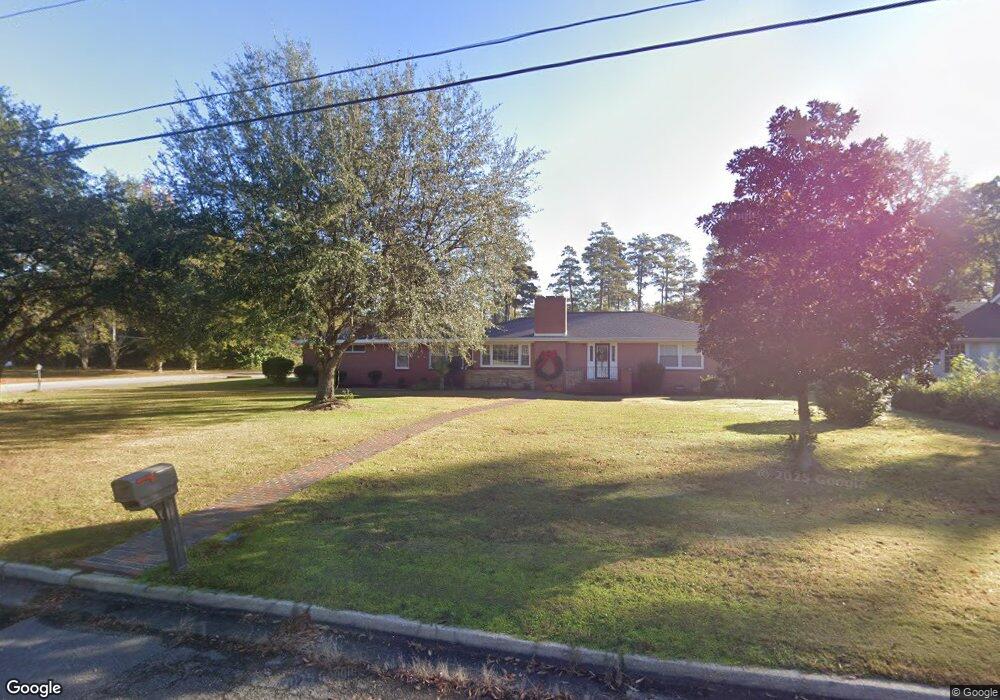 212 N Mcneil St, Burgaw, NC 28425 - photo 1