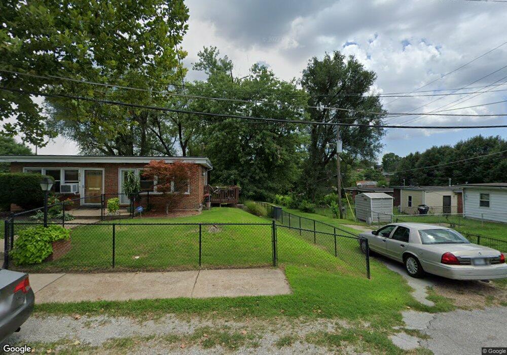 4316 Cintra Ave, Saint Louis, MO 63115 - photo 1