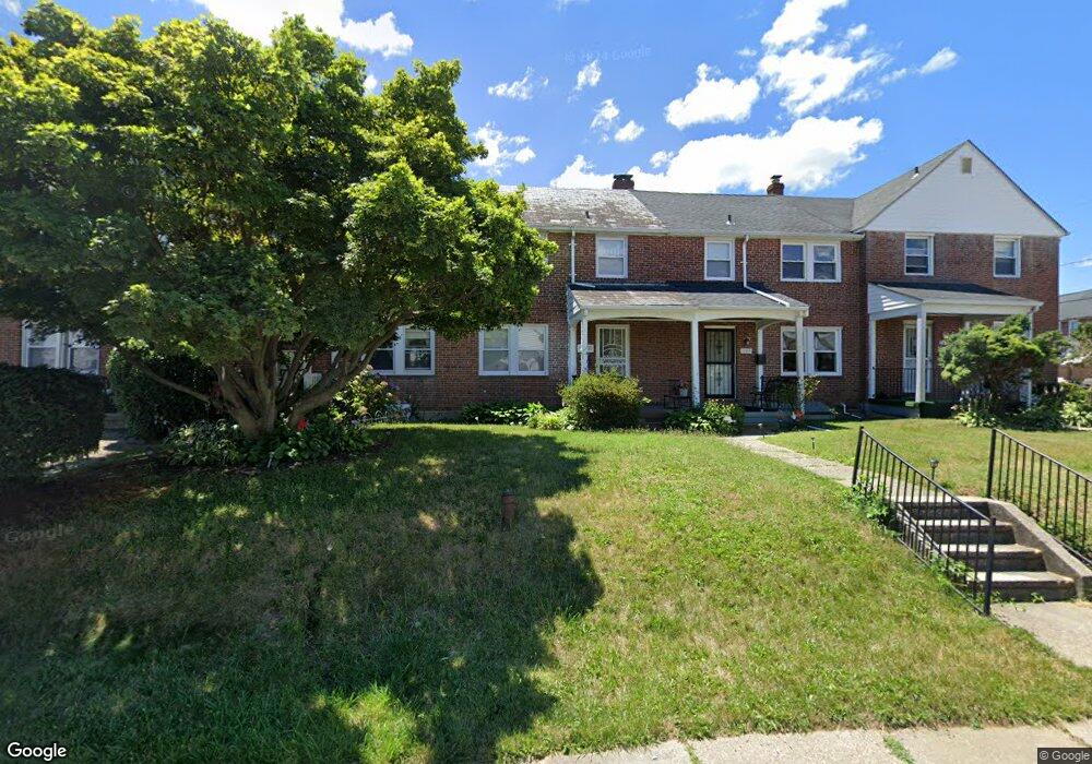 1305 Crofton Rd, Baltimore, MD 21239 - photo 1