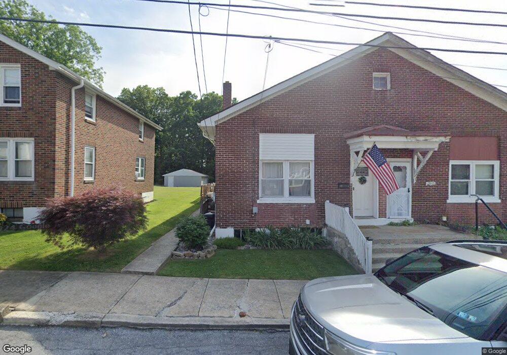 312 S 6th St, Emmaus, PA 18049 - photo 1