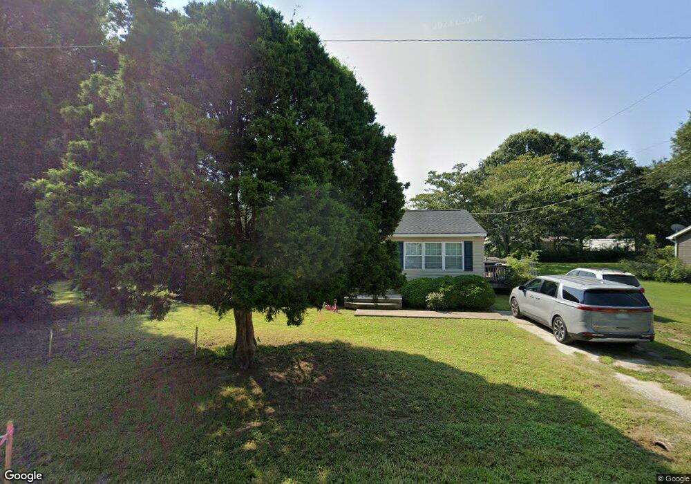 6946 Michael Ln, Hayes, VA 23072 - photo 1