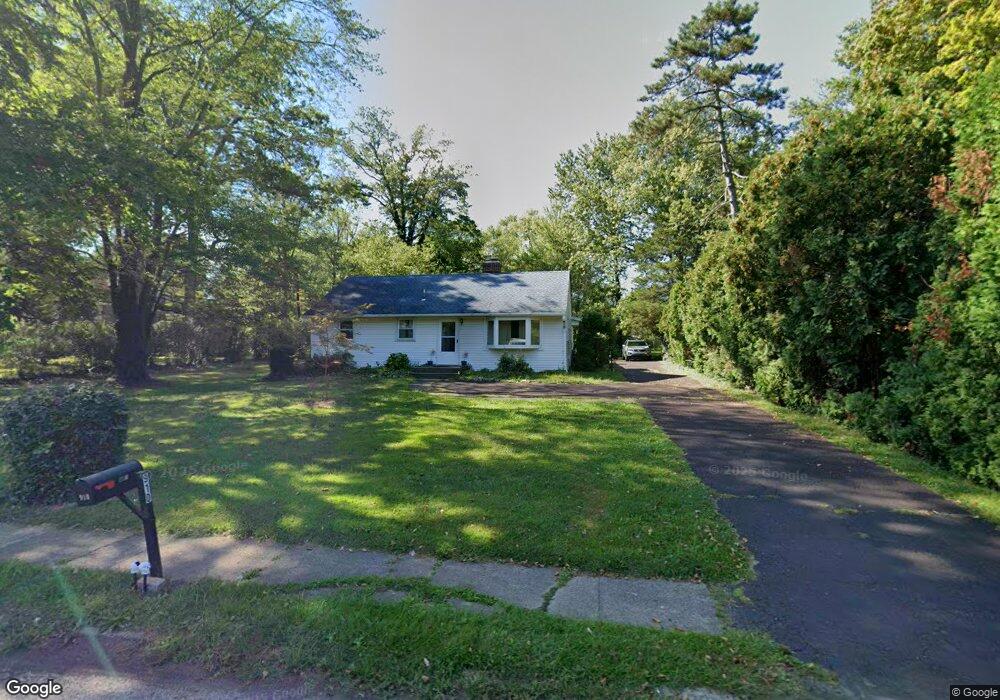 910 W Orvilla Rd, Hatfield, PA 19440 - photo 1