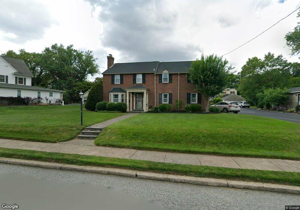 2047 Parkview Ave, Abington, PA 19001 - photo 1