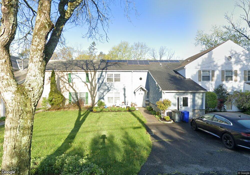 8 Ash Rd, Briarcliff Manor, NY 10510 - photo 1