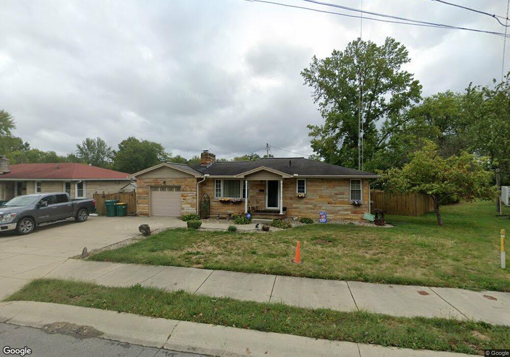 1433 E Buchanan St, Plainfield, IN 46168 - photo 1