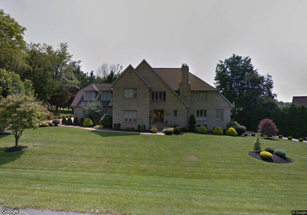 11305 Eastwood Dr, Hagerstown, MD 21742 - photo 1