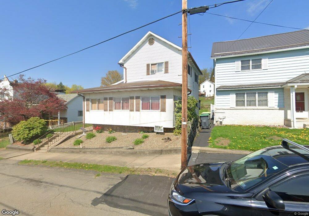 223 Whitmore Ave, Mayfield, PA 18433 - photo 1