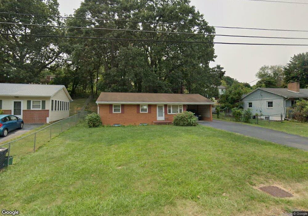 110 Robinhood Rd, Staunton, VA 24401 - photo 1