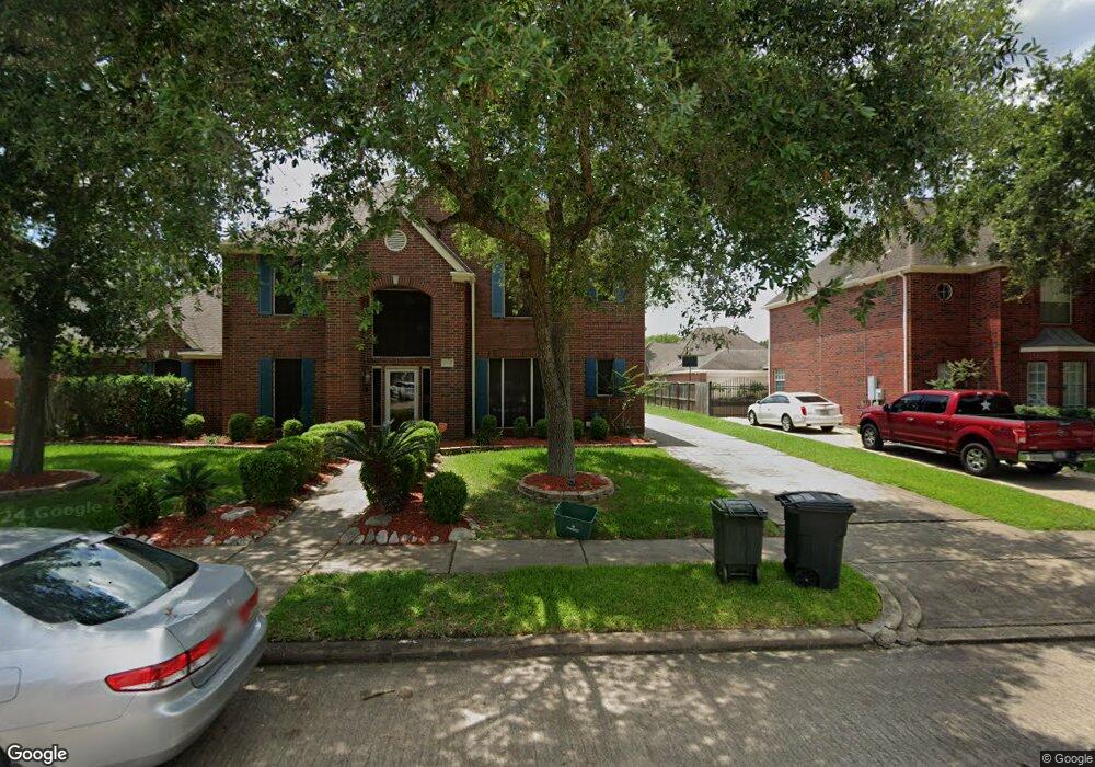 1204 Eagle Lakes Dr, Friendswood, TX 77546 - photo 1