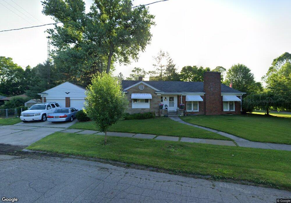 625 Maxine St, Flint, MI 48503 - photo 1