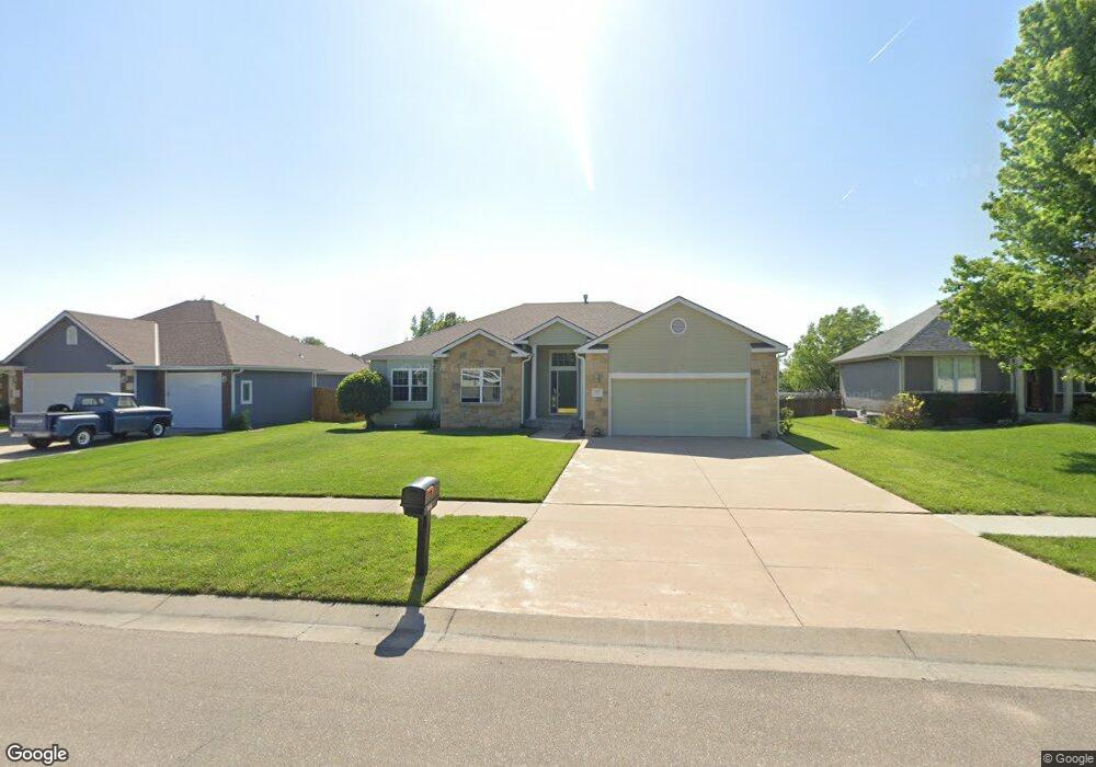 2627 SW Chauncey Ct, Topeka, KS 66614 - photo 1