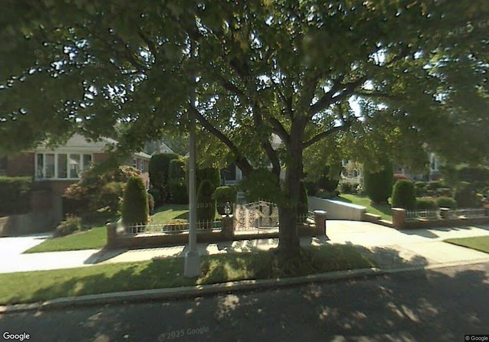 157-08 25th Dr, Flushing, NY 11354 - photo 1
