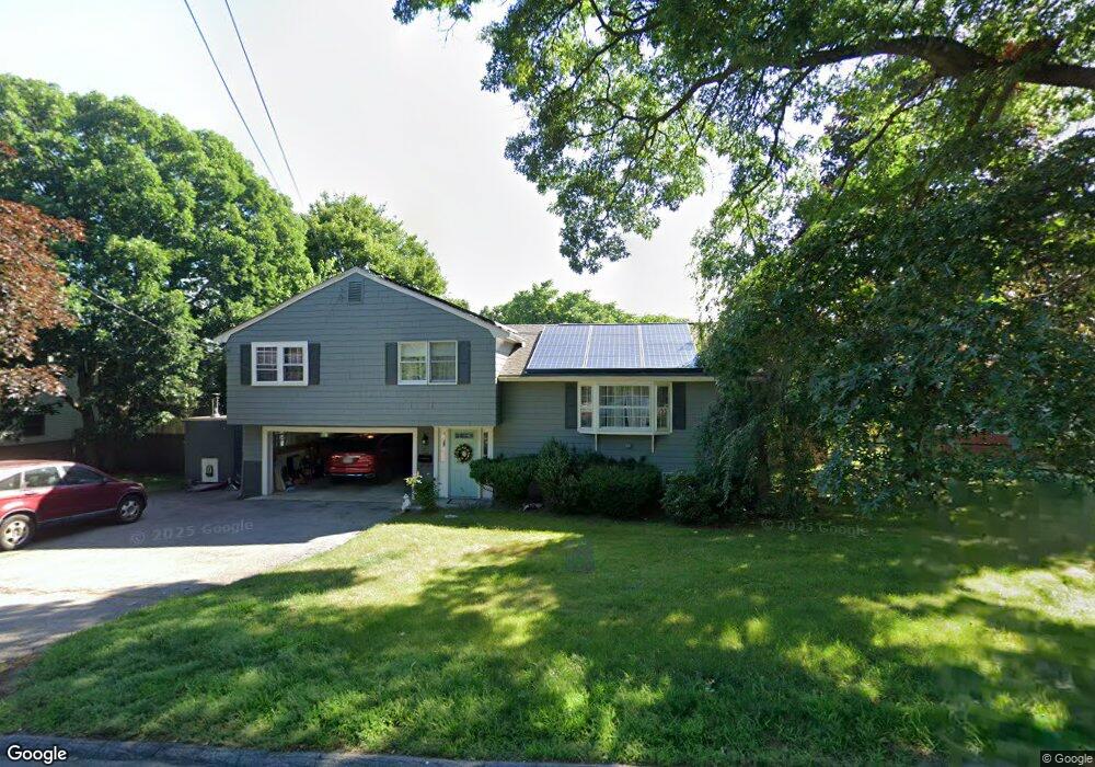 260 Hunting Rd unit 1, Needham Heights, MA 02494 - photo 1