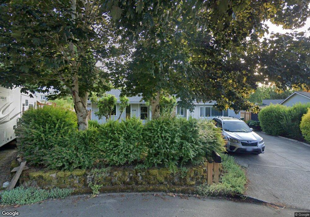 1746 SW Clara St, Troutdale, OR 97060 - photo 1