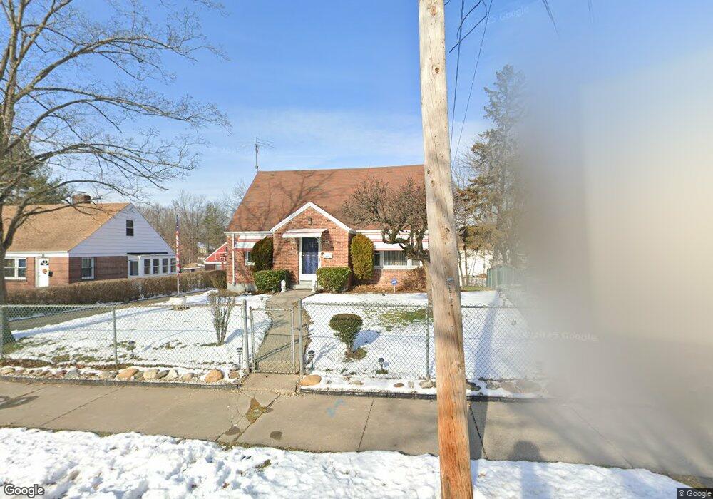 166 Pembroke St, Hartford, CT 06112 - photo 1