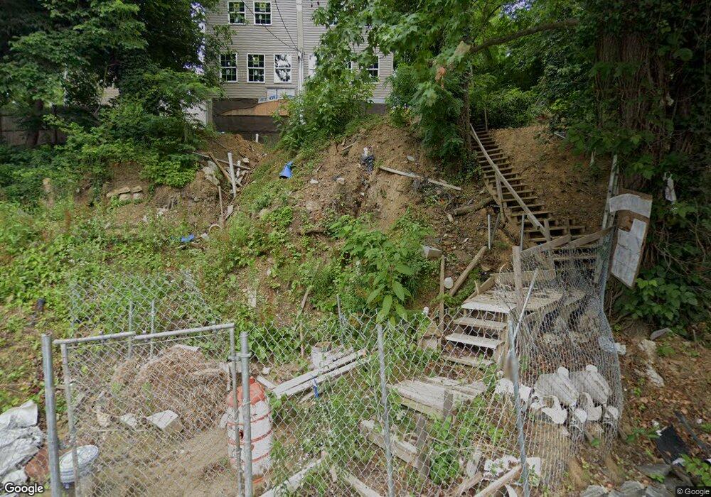 305 55th St NE, Washington, DC 20019 - photo 1