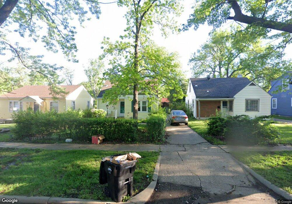 2214 SW Hazelton Ct, Topeka, KS 66606 - photo 1