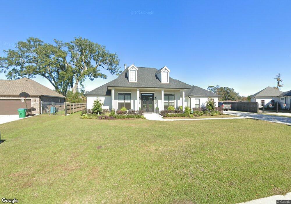 4141 Bayou Oaks Cir, Marrero, LA 70072 - photo 1