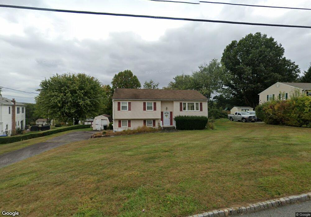 30 Hillside Rd, Hackettstown, NJ 07840 - photo 1