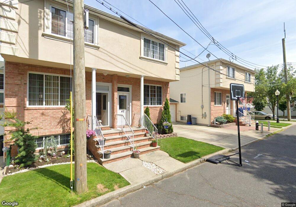 42 Knight Loop, Staten Island, NY 10306 - photo 1