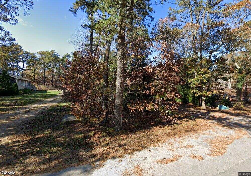 535 County Rd, Vineyard Haven, MA 02568 - photo 1