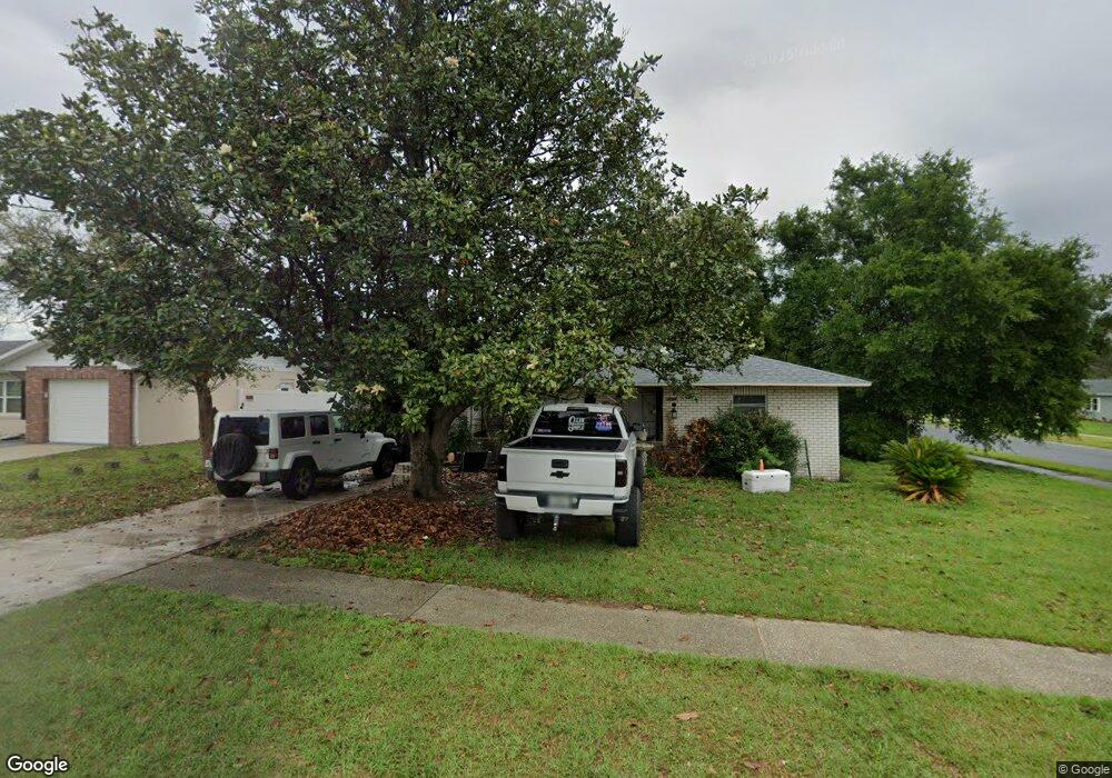 7134 Applegate Dr, Zephyrhills, FL 33540 - photo 1