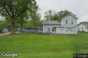 208 9th St S, Cordova, IL 61242