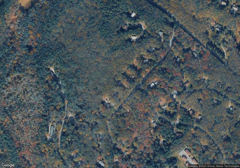 114 Pleasant Ln, Milford, PA 18337 - photo 1