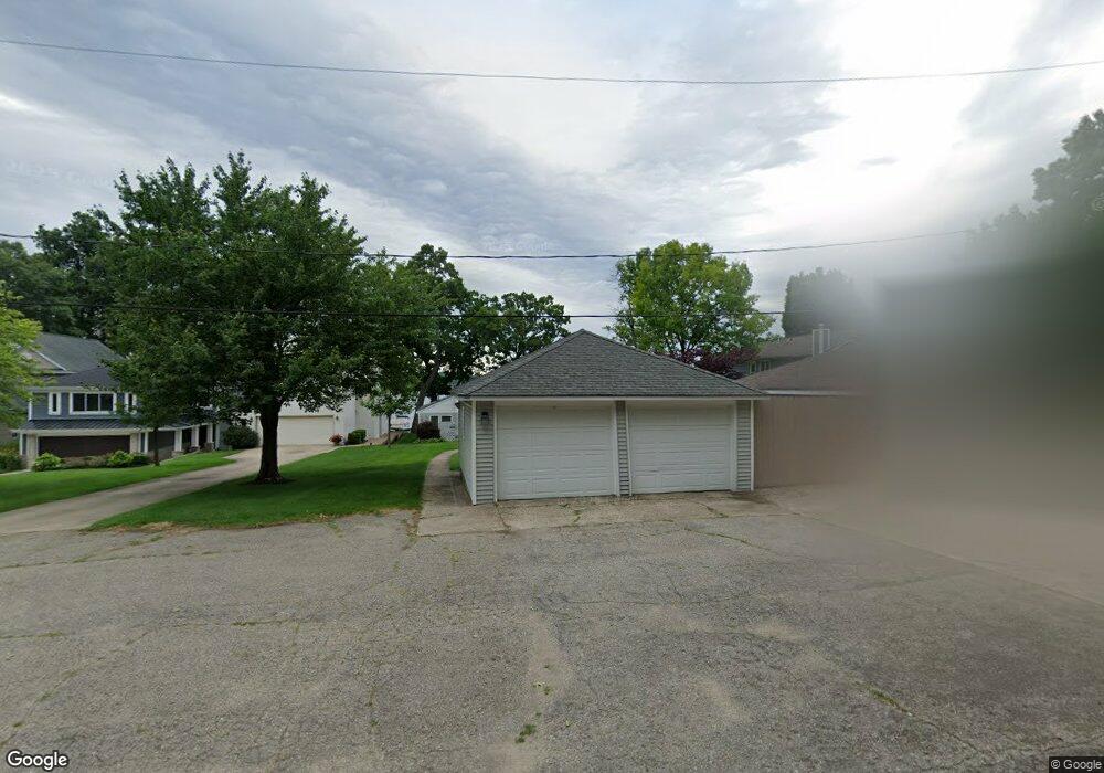 7472 Hardisty, West Bloomfield, MI 48324 - photo 1