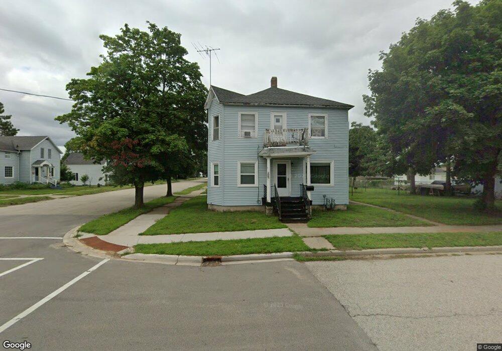 1301 20th St, Menominee, MI 49858 - photo 1