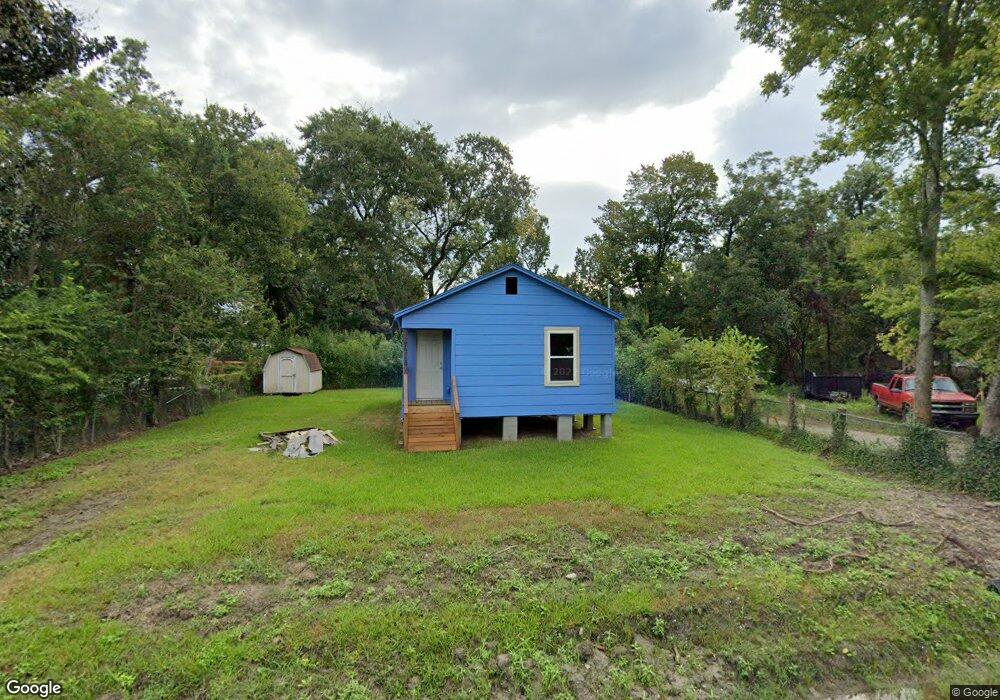 7516 Glass St, Houston, TX 77016 - photo 1