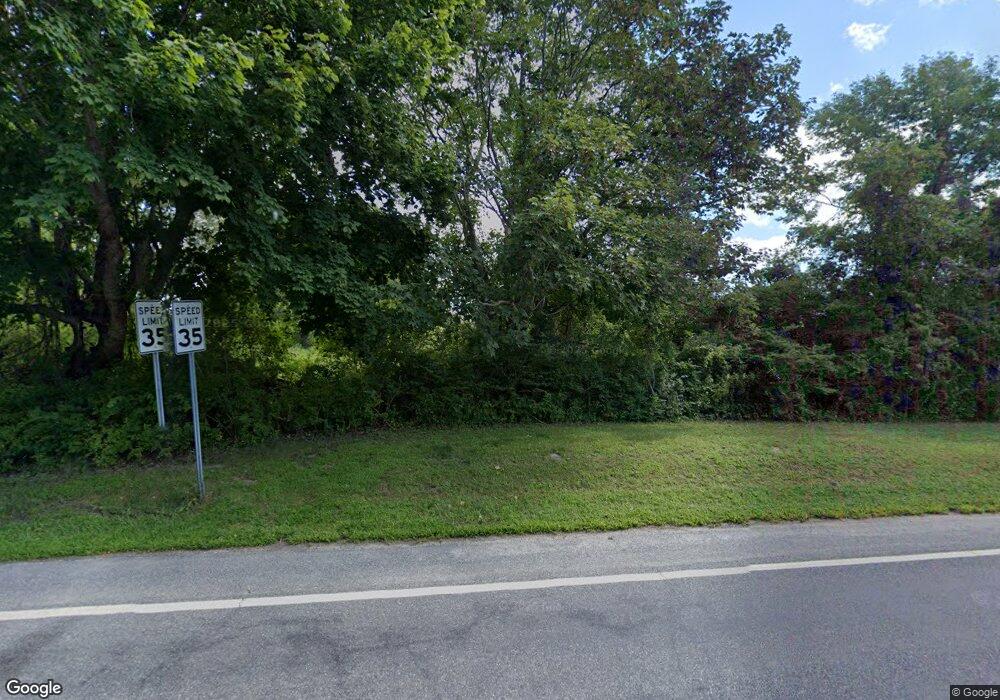 696 W Main Rd, Little Compton, RI 02837 - photo 1