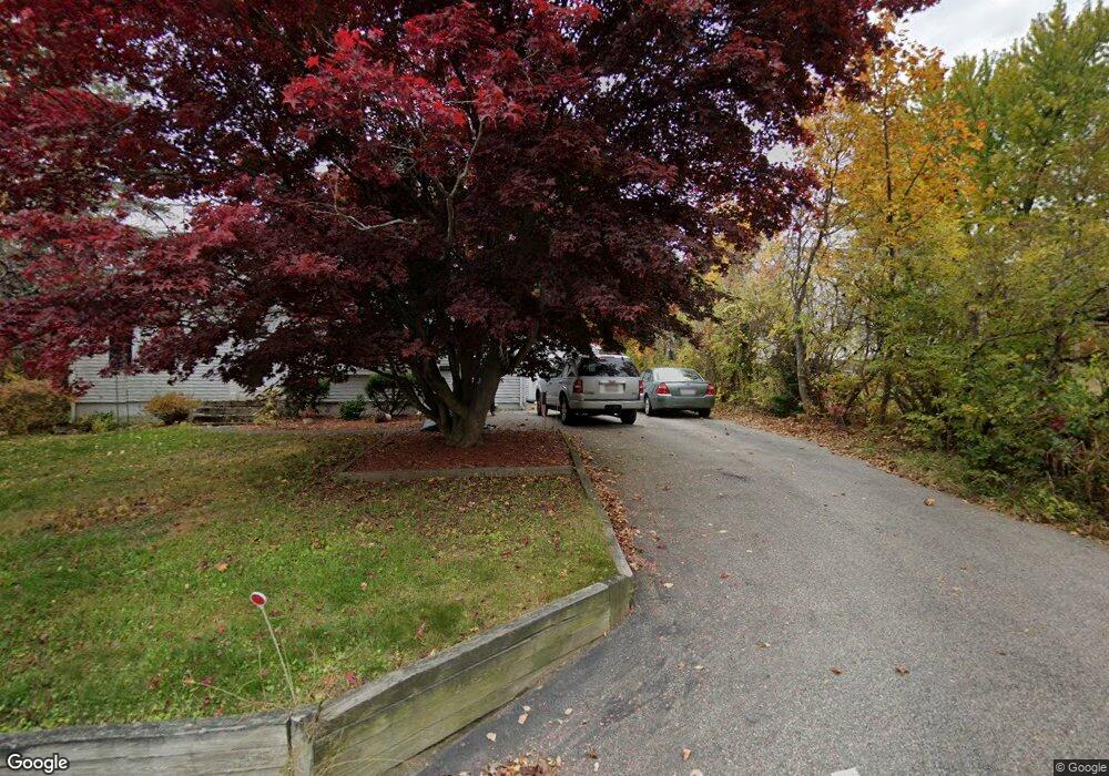 2 Wildwood Rd, Holden, MA 01520 - photo 1